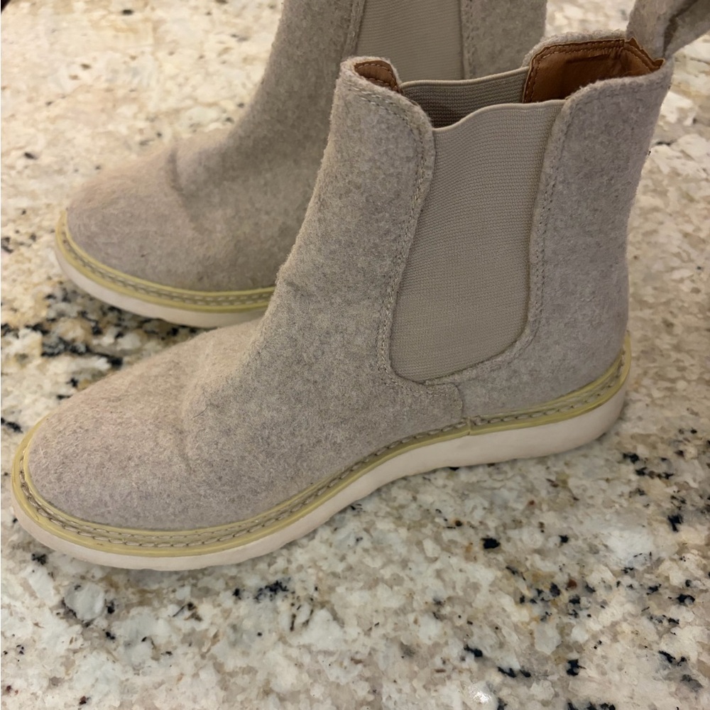 Universal Thread Grey Wool Boots - image 1